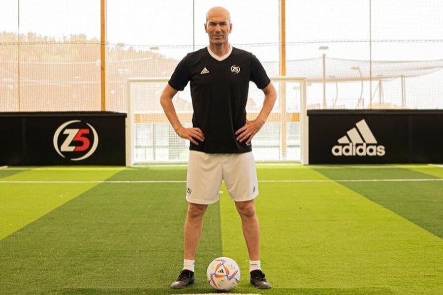 Mourinho joins Zidane in PSG HC race