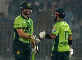 Mohammad Rizwan, Salman Ali Agha Guide Pakistan to Dramatic Win as ODI Cricket Returns to Faisalabad