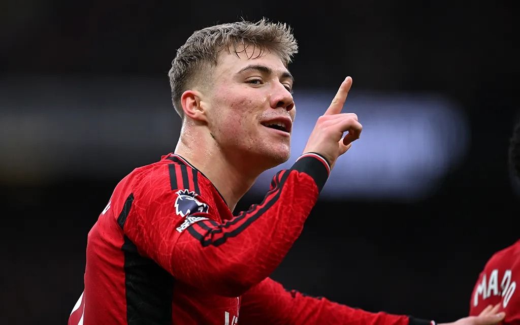 Napoli Announce Signing of Manchester United's Hojlund