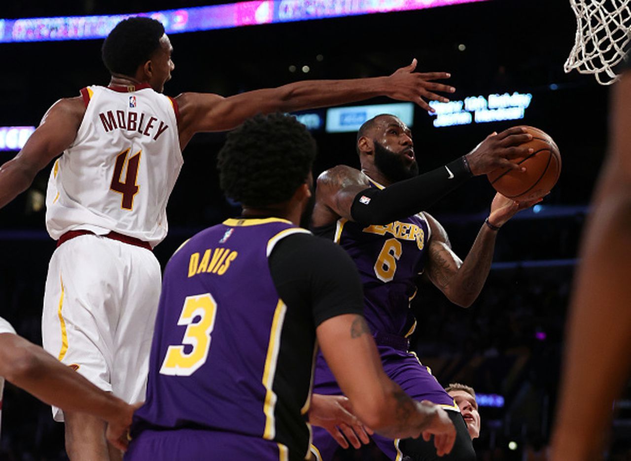 Cleveland Cavaliers vs LA Lakers Prediction, Betting Tips & Odds │7 DECEMBER, 2022