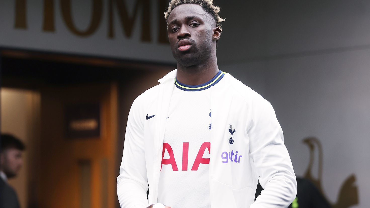 El Tottenham quiere vender a Davinson Sánchez