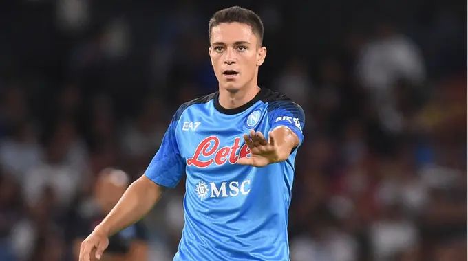 Napoli vs Frosinone. Pronóstico, Apuestas y Cuotas│14 de abril de 2024