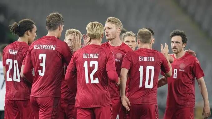 Dinamarca vs Eslovenia Pronóstico, Apuestas y Cuotas│17 de noviembre de 2023