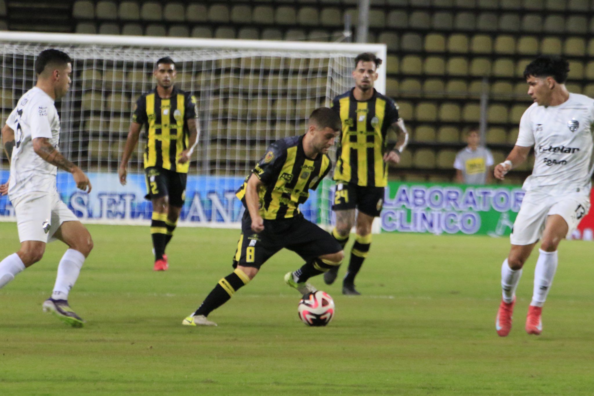 Deportivo Táchira vs Central Córdoba: Prediction for the Match on May 14, 2025