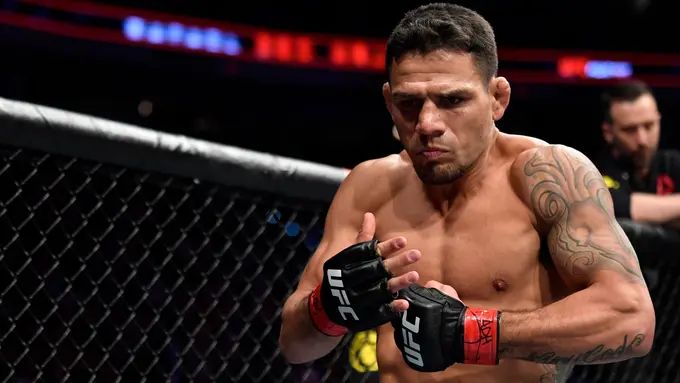 Dos Anjos tells when he plans to end his career