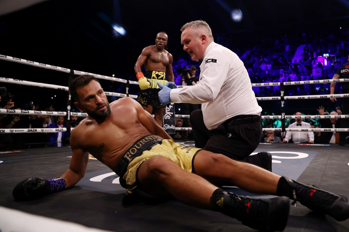 Blogger KSI Knocks Out Undefeated Fournier in Second Round