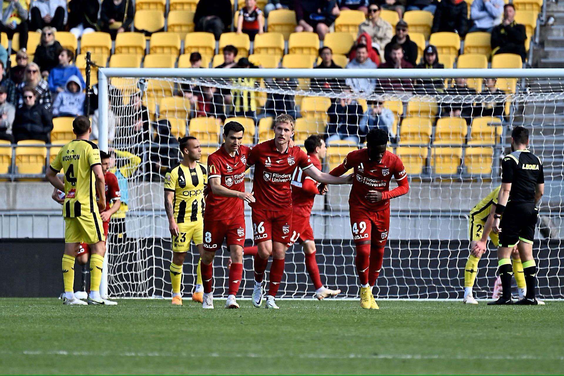 Wellington Phoenix FC vs Adelaide United FC Prediction, Betting Tips & Odds │17 DECEMBER, 2022