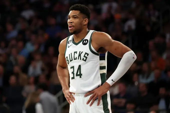 Milwaukee Bucks vs Philadelphia 76ers. Pronóstico, Apuestas y Cuotas | 03 de abril de 2023
