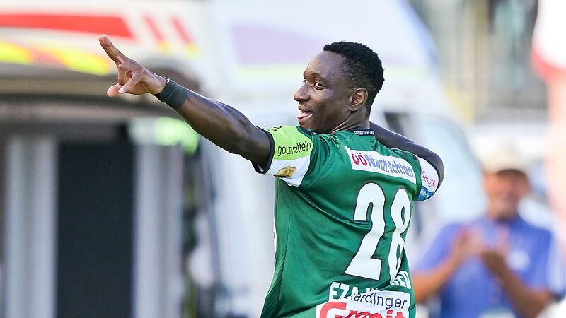 Chelyabinsk Nears Signing of Ivorian Striker Eza