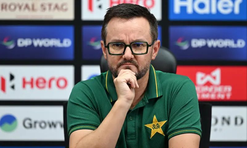 EXCLUSIVE | Pakistan coach Mike Hesson Refuses Break, Keeps Focus On India Challenge ahead of World Cup