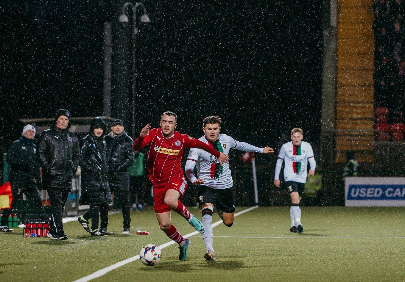 Glentoran FC vs Coleraine FC Prediction, Betting Tips & Odds │13 JANUARY, 2024