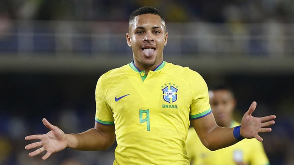 Desde Brasil están pidiendo 50 millones de euros por Vitor Roque, un jugador de 18 años