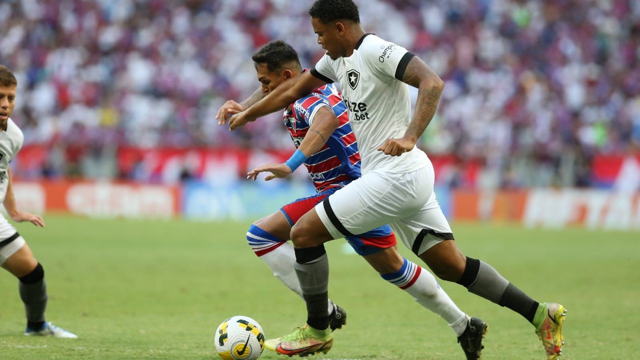 Fortaleza vs. Botafogo. Pronostico, Apuestas y Cuotas│24 de noviembre de 2023