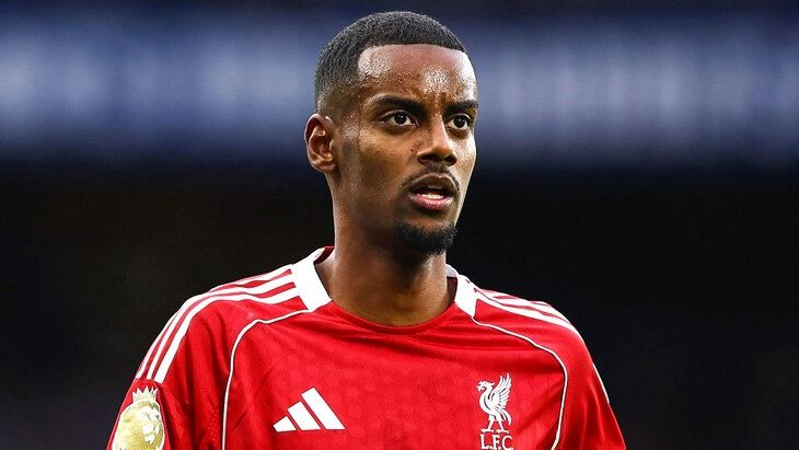 Liverpool Forward Isak Acquires Doberman Following Threats