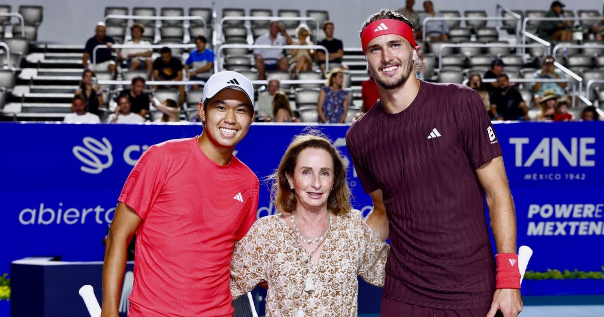 Alexander Zverev vs Learner Tien French Open 2025 R128 match on clay court
