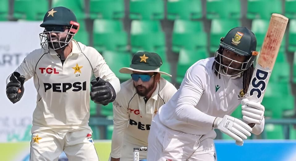 Lahore Test on a Knife’s Edge as South Africa Chase 276 for Victory