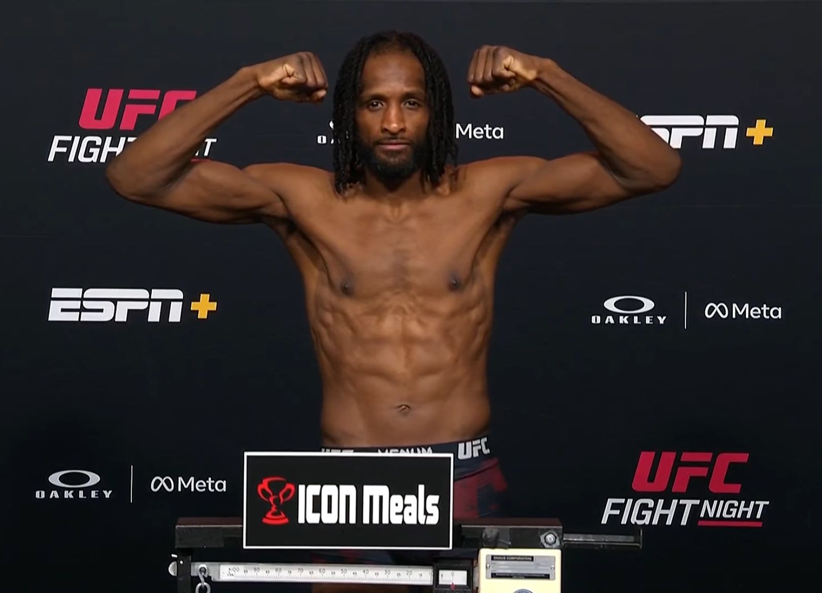 Neil Magny vs Yaroslav Amosov: Prediction and odds on the Match on 14 December, 2025
