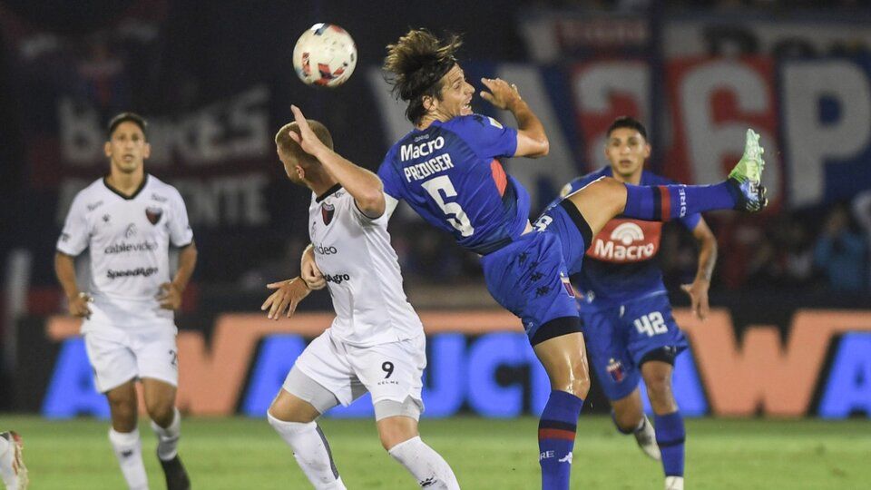 Club Atletico Colon vs Club Atletico Tigre Prediction, Betting Tips & Odds │21 AUGUST, 2022