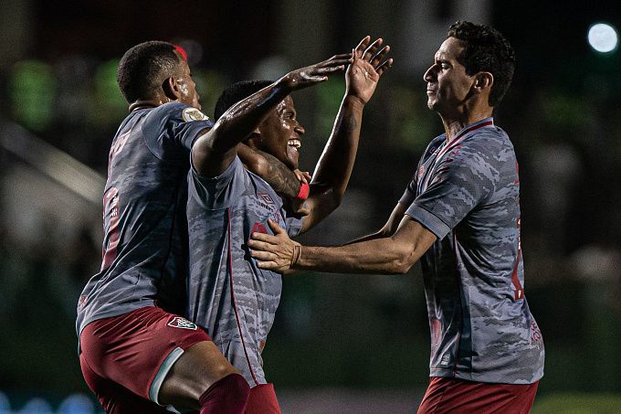 Fluminense vs Red Bull Bragantino Prediction, Betting Tips & Odds │24 JULY, 2022