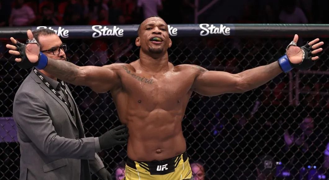 Almeida Explains Why He Should Face Aspinall for the Title