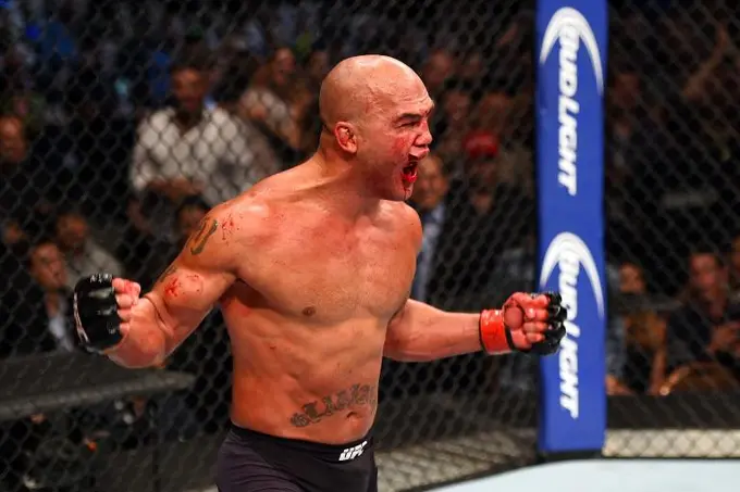Lawler to End Career After Fighting Price at UFC 290
