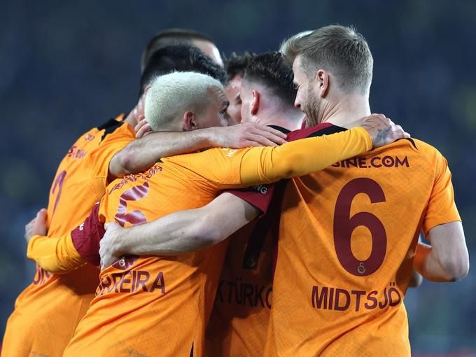 Galatasaray vs Trabzonspor Pronóstico, Apuestas y Cuotas│05 de Febrero del 2023