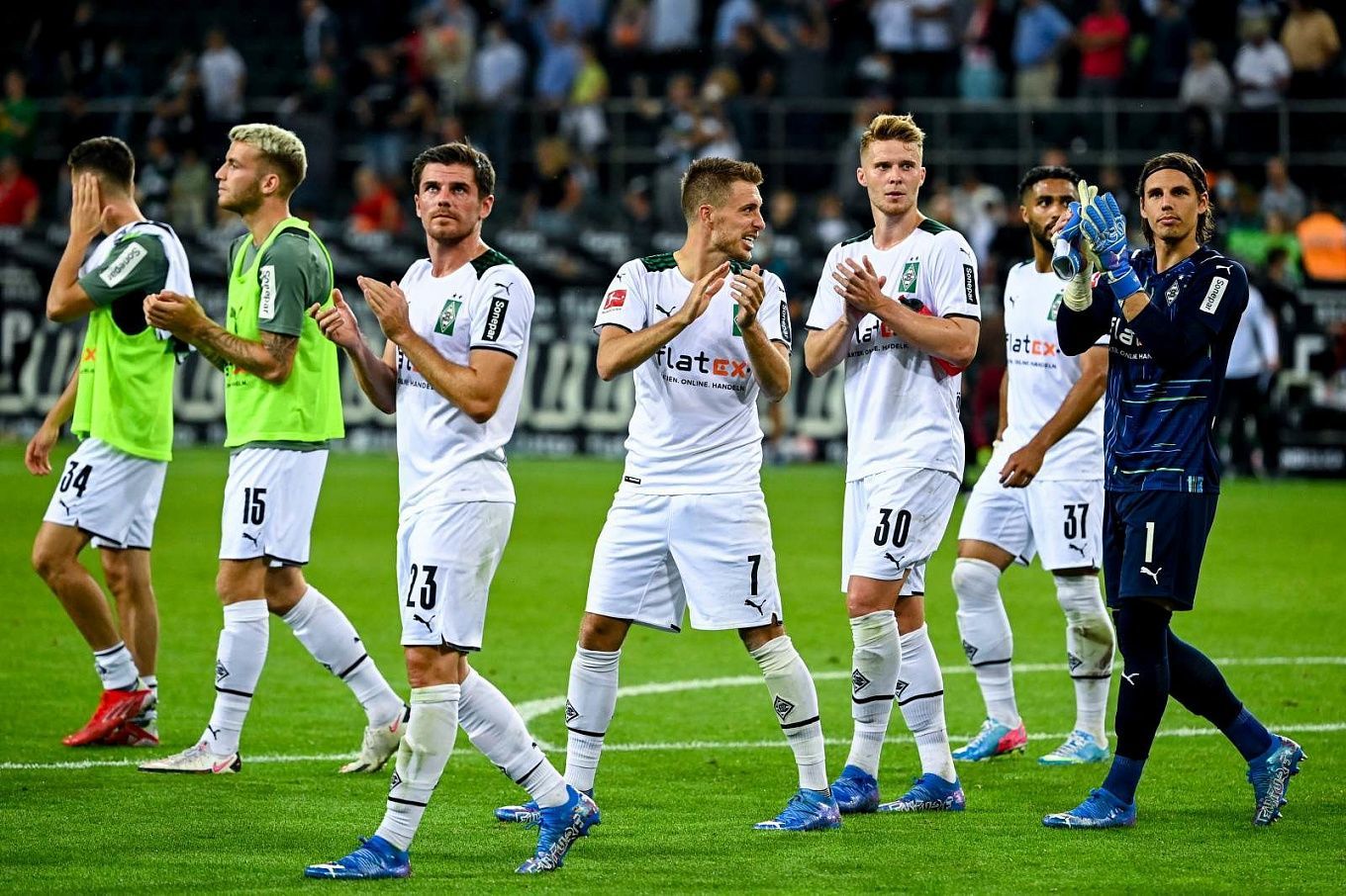 Augsburg vs Borussia Mönchengladbach Prediction, Betting Tips & Odds │18 SEPTEMBER, 2021