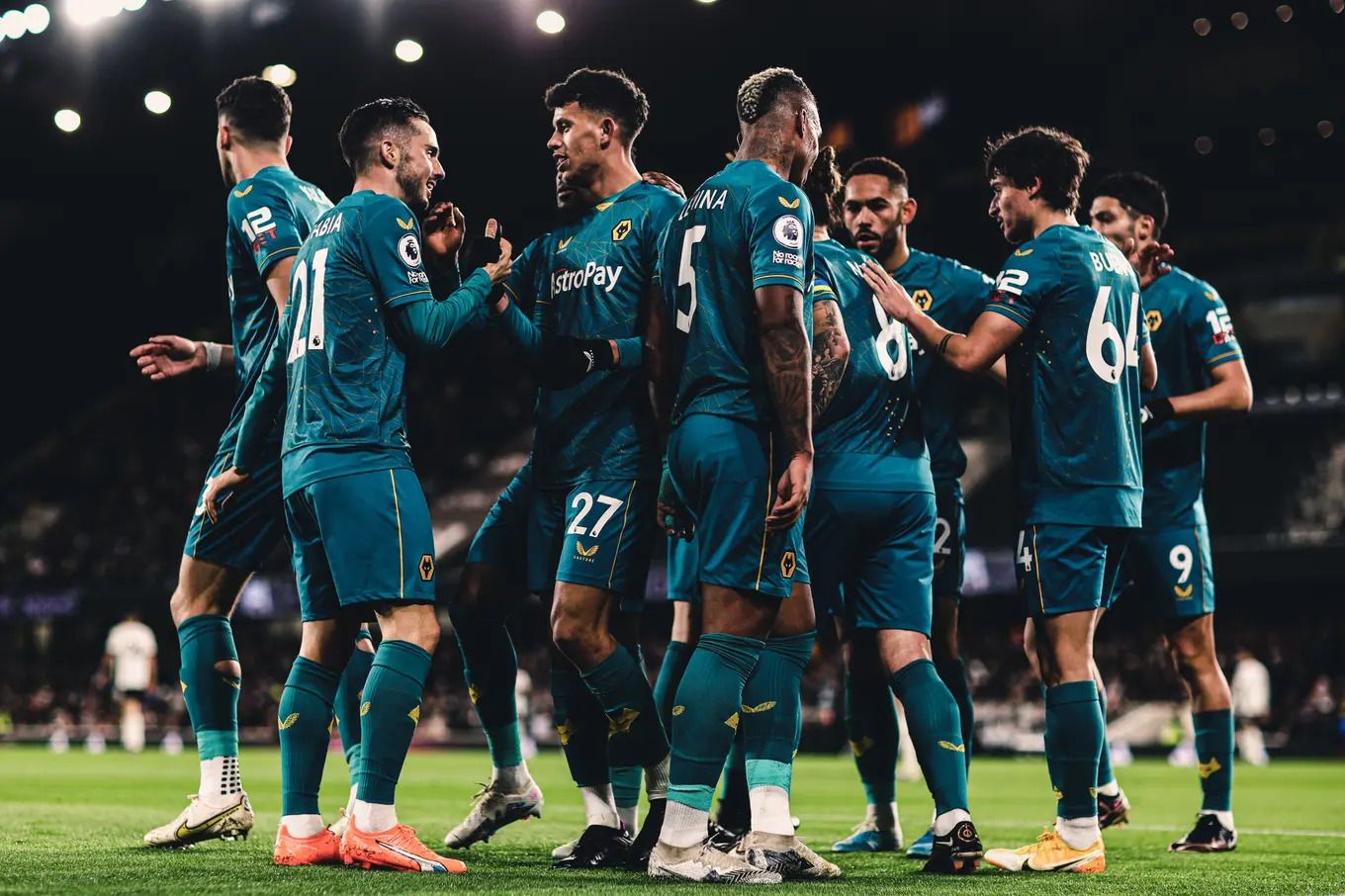 Liverpool vs Wolverhampton Pronóstico, Apuestas y Cuotas│01 de Marzo de 2023