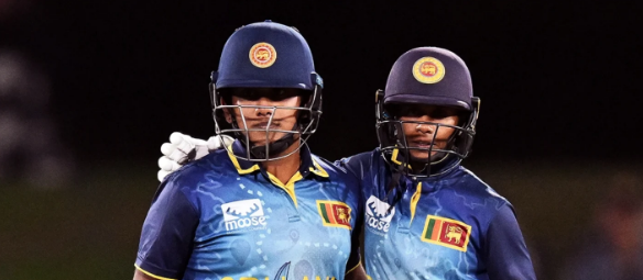 Women's World Cup: Chamari Athapaththu’s Last-Over Miracle Keeps Sri Lanka’s Hopes Burning