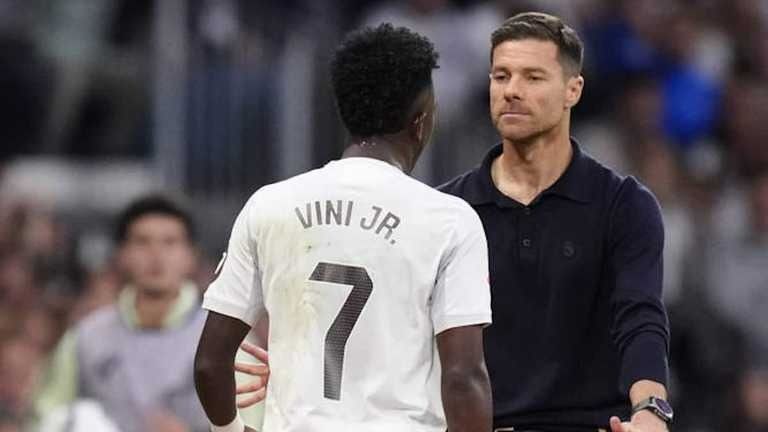Real Madrid Defender Huijsen Comments on Vinicius-Alonso Conflict