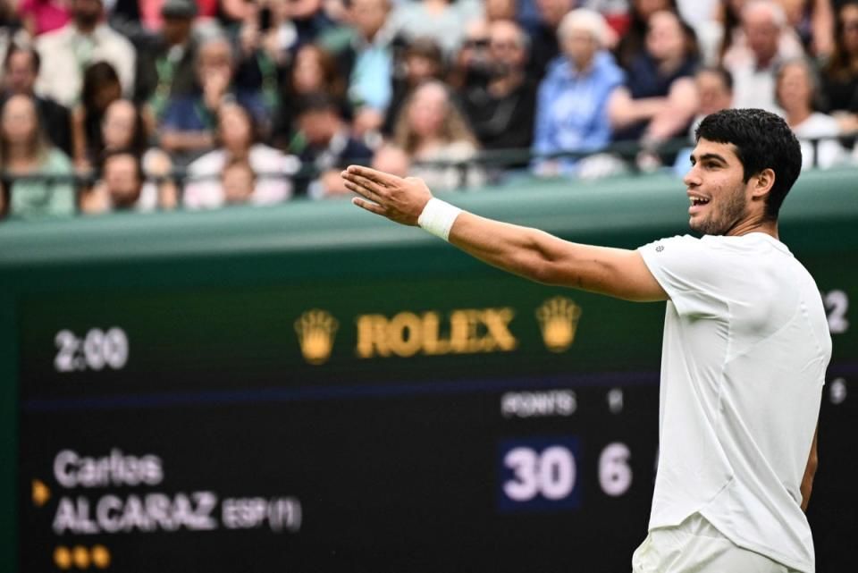 Carlos Alcaraz debutó y brilló en Wimbledon 