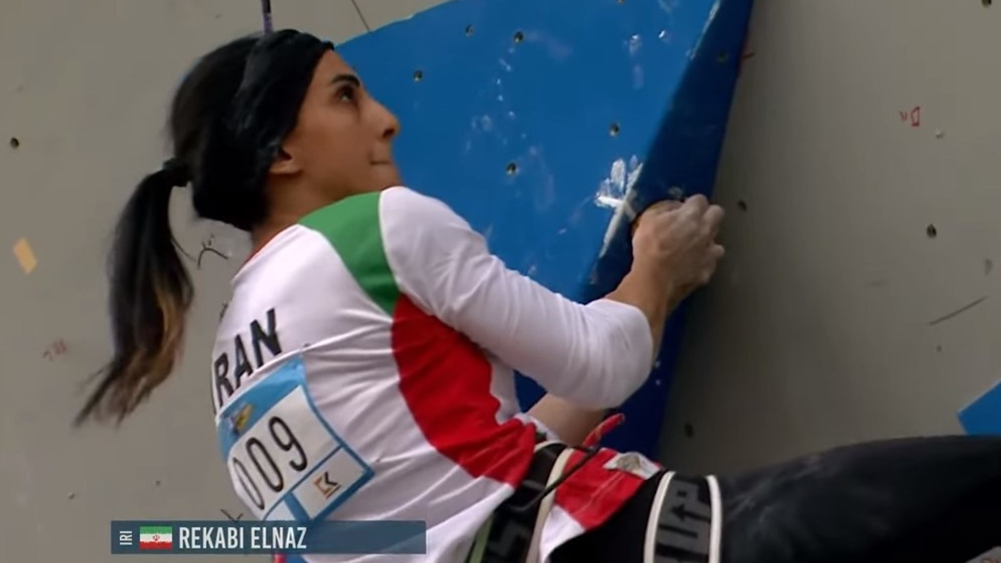 Iranian rock climber Rekabi will not be punished for not wearing a hijab at competitions