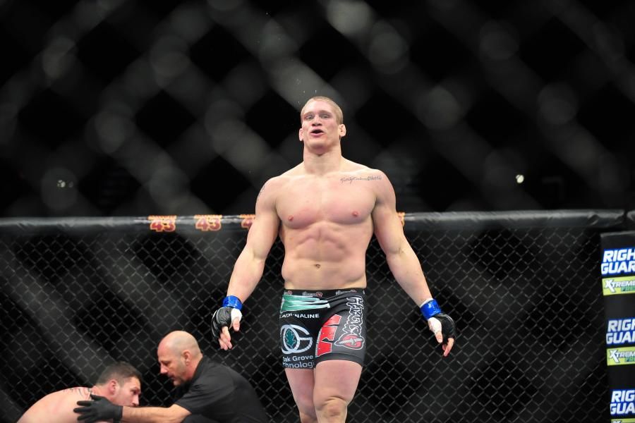 Phil De Fries vs Todd Duffee Prediction, Betting Tips & Odds │26 FEBRUARY, 2023