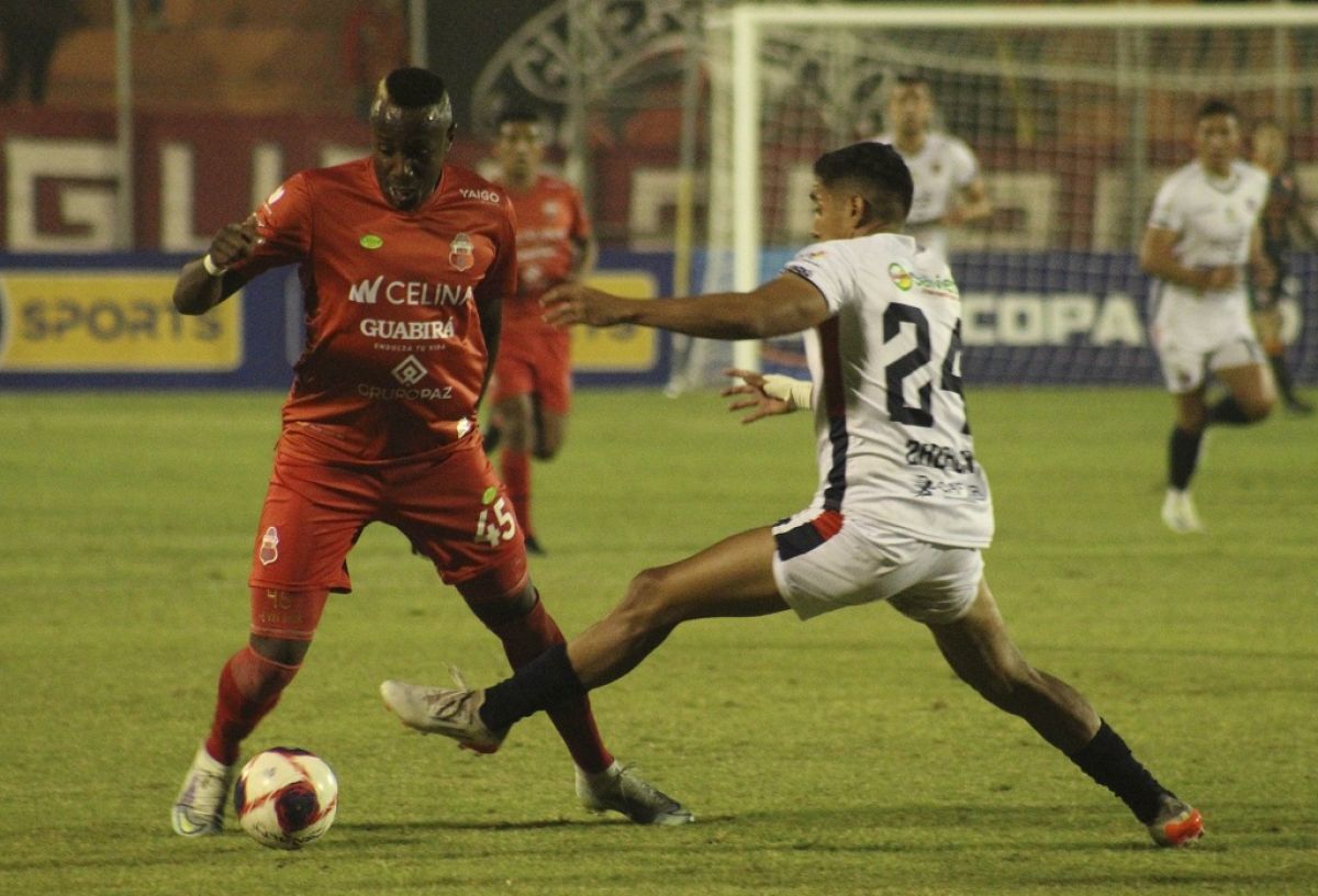 Universitario de Vinto vs. Guabirá. Pronostico, Apuestas y Cuotas│21 de febrero de 2024