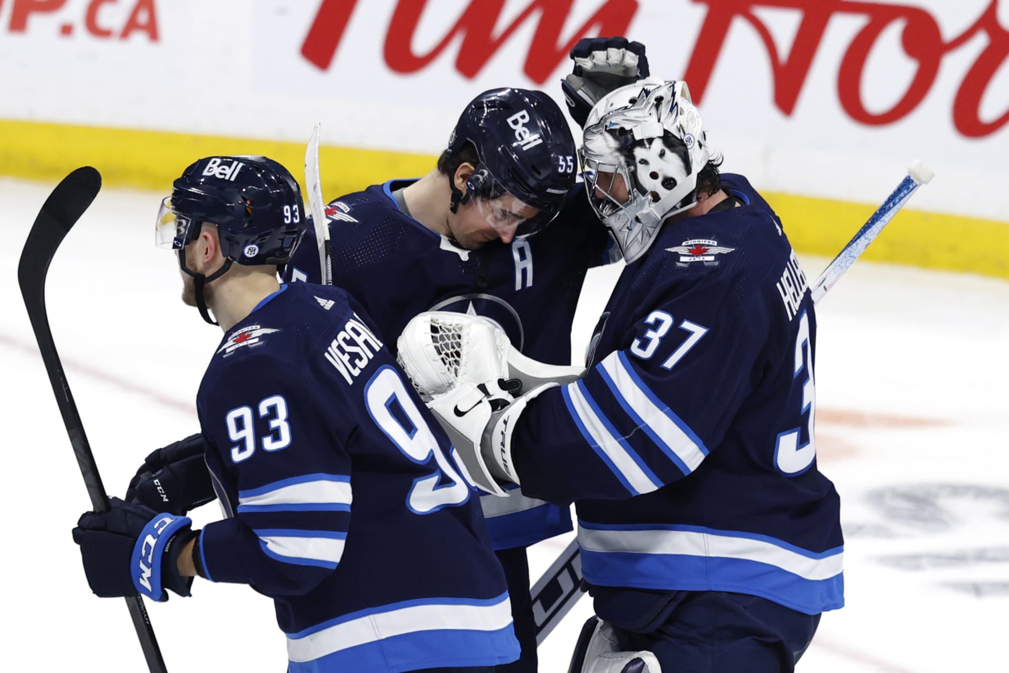 Winnipeg Jets vs Florida Panthers. Pronóstico, Apuestas y Cuotas│14 de octubre de 2023