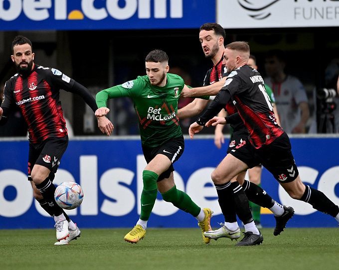 Glentoran FC vs Glenavon FC Prediction, Betting Tips & Odds │10 MARCH, 2023