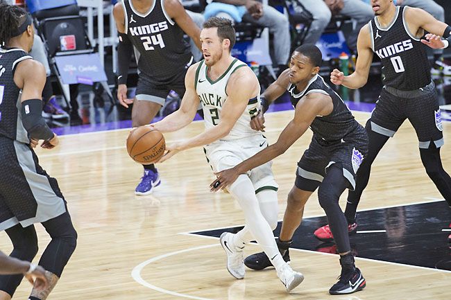 Milwaukee Bucks vs Sacramento Kings Prediction, Betting Tips & Odds │23 JANUARY, 2022