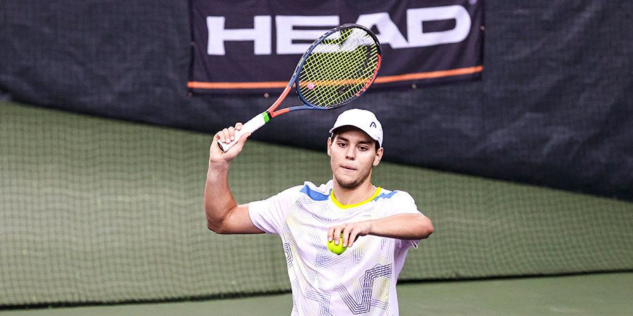 Russian Pavel Kotov enters the second round of tennis tournament in Astana, matches held on hard courts