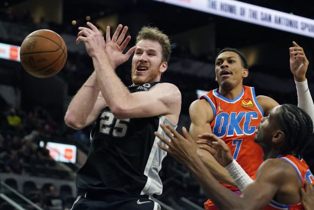 Oklahoma City Thunder vs San Antonio Spurs Prediction, Betting Tips & Odds │17 FEBRUARY, 2022