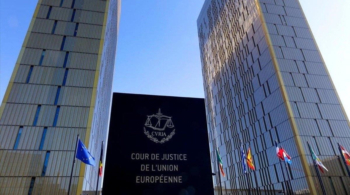 El Tribunal de Justicia de la Unión Europea falla en contra de la FIFA y de la UEFA 