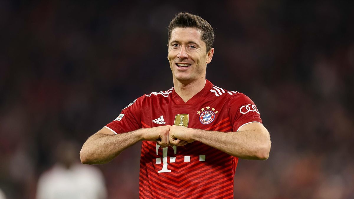 Lewandowski is in the top ten scorers in the history of national teams