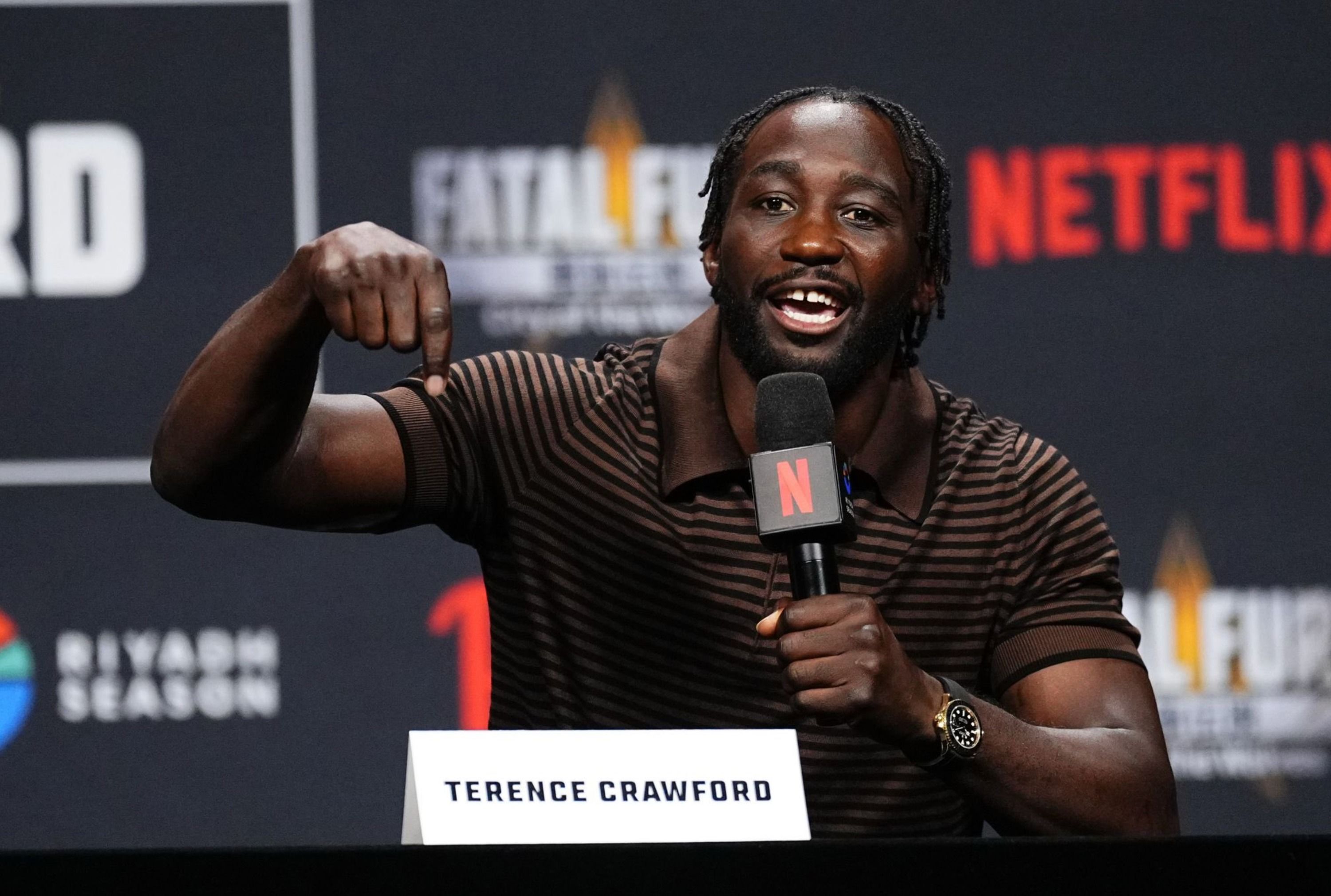 Crawford Names the Best Boxer in the UFC