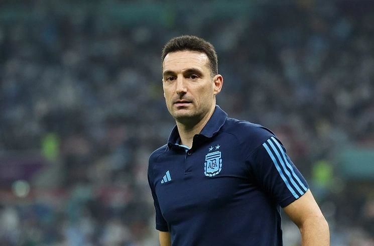 Scaloni named best coach by FIFA in 2022