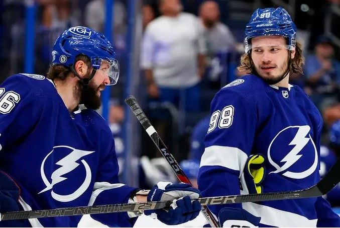 Pittsburgh Penguins vs Tampa Bay Lightning Pronóstico, Apuestas y Cuotas│26 de Febrero del 2023