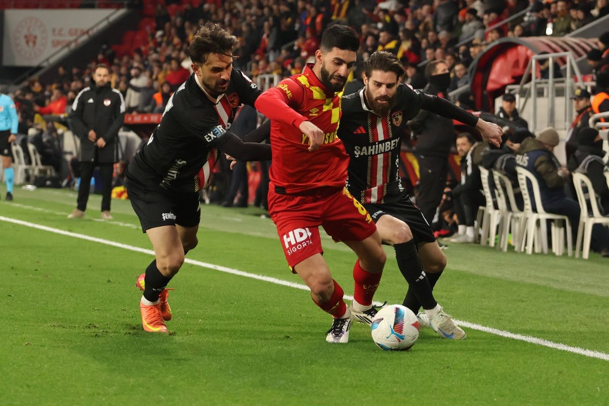 Adana Demirspor vs Goztepe: Prediction for the Match on May 04, 2025