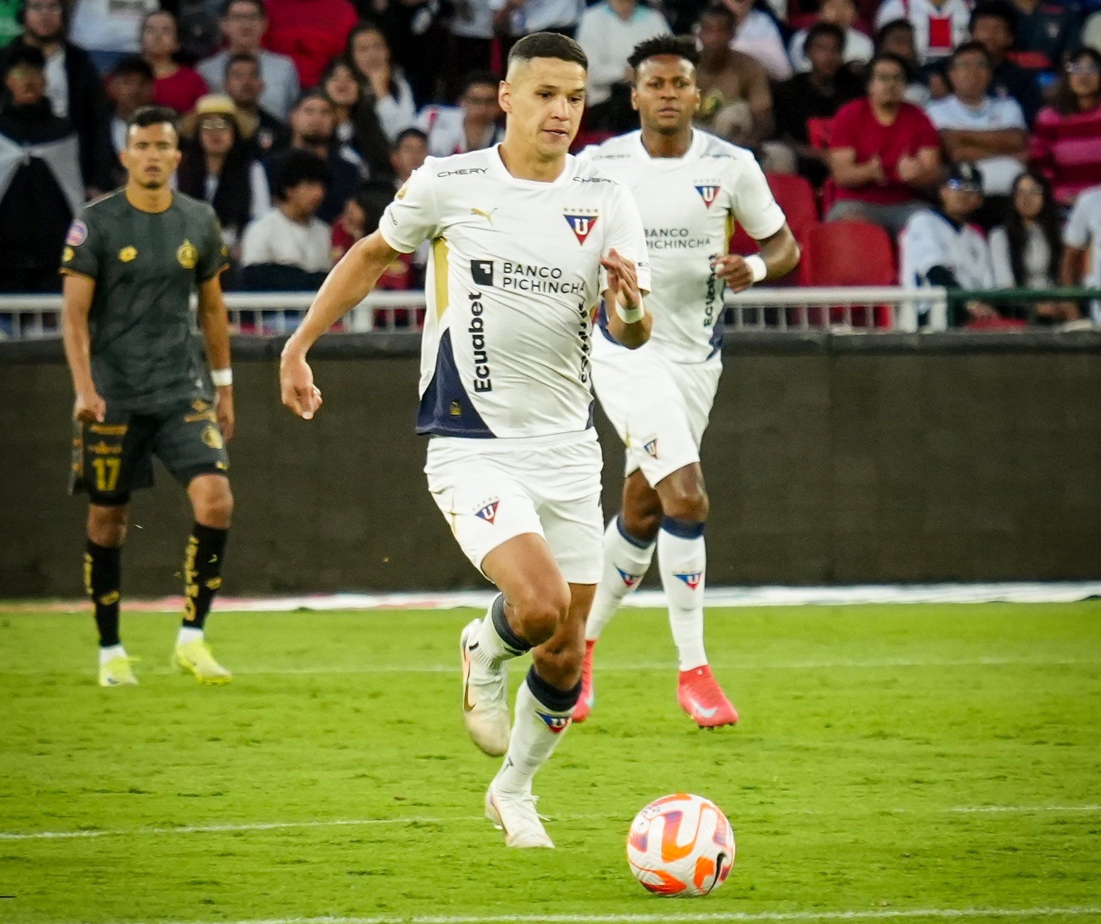 Deportivo Táchira vs LDU Quito: Prediction for the Match on May 08, 2025