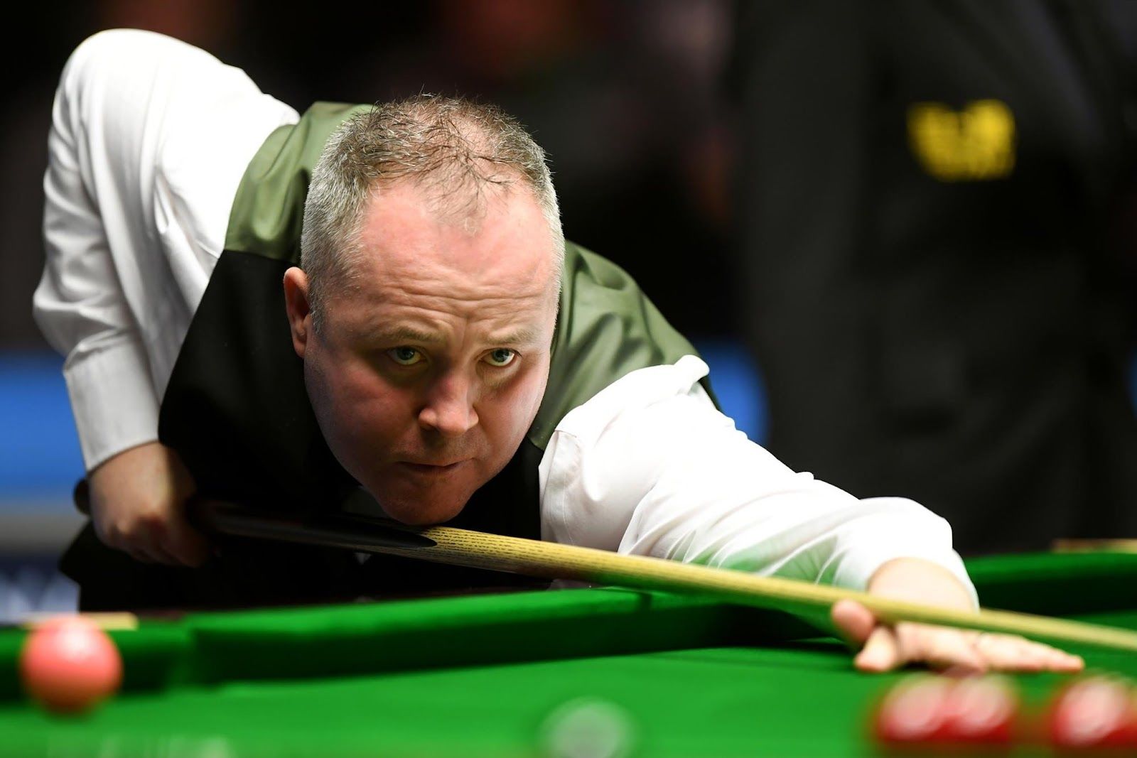 Snooker: John Higgins and Neil Robertson in English Open Final