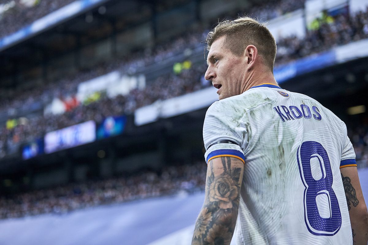 Finalmente el Real Madrid decidió ofrecerle un año más a Toni Kroos
