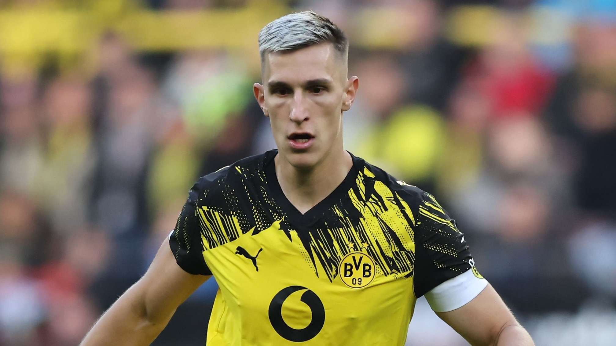 Liverpool Decline Transfer of Borussia Dortmund Defender Schlotterbeck