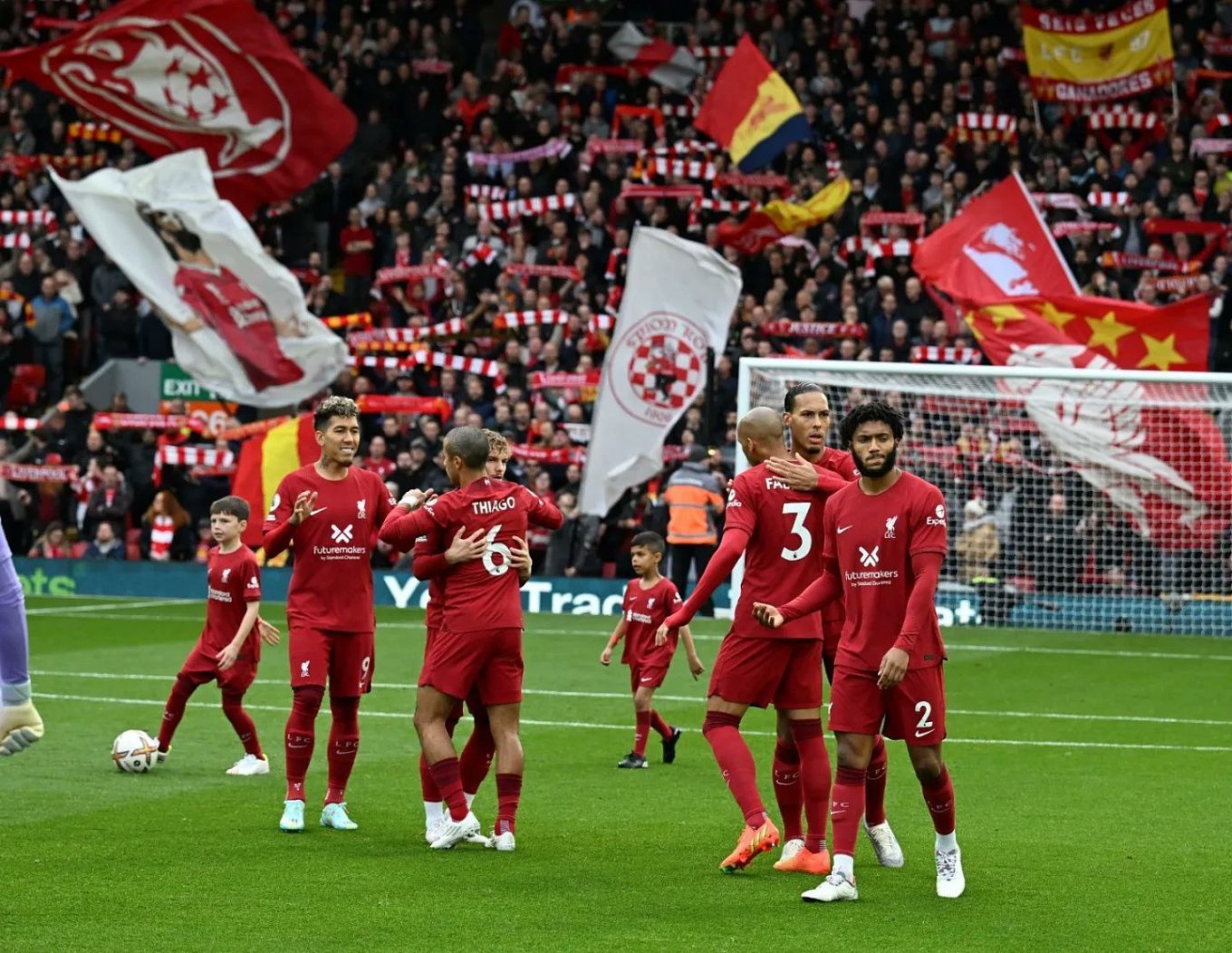 Liverpool vs. West Ham. Pronóstico, Apuestas y Cuotas | 19 de octubre de 2022
